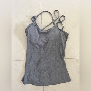 Women’s workout tank size xs